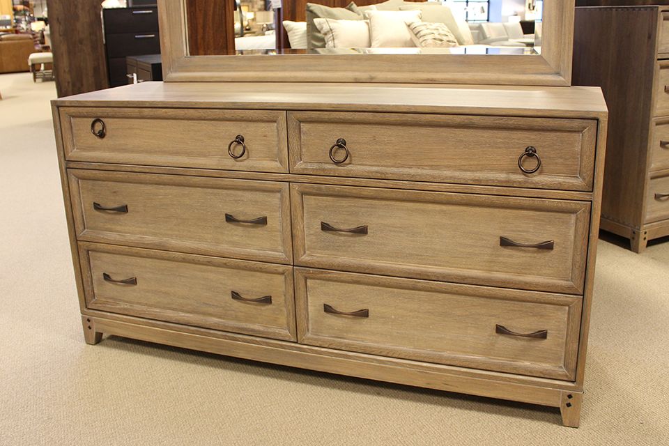 Rustic Quartersawn Oak Dresser 9416 Redekers Furniture