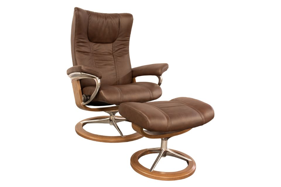 Ekornes Stressless Wing Signature Recliner and Ottoman