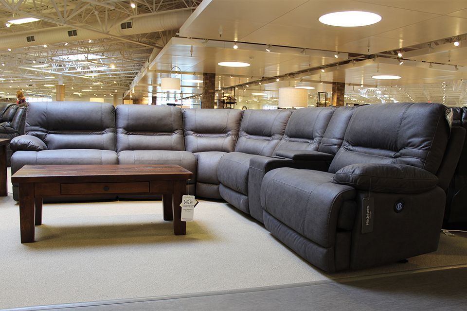 Violino Upholstered Sectional